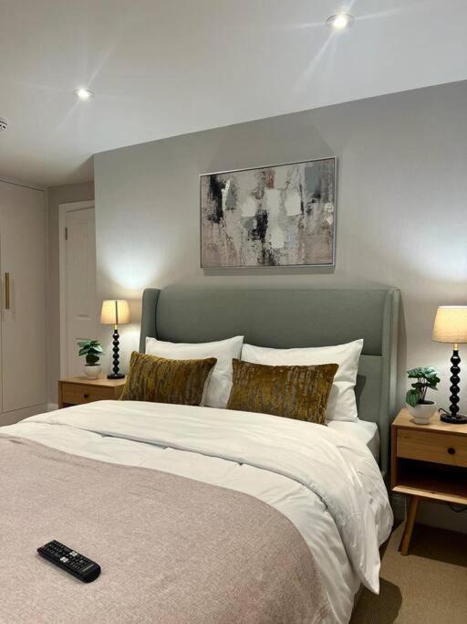런던 New Flat In Holland Park 아파트 외부 사진